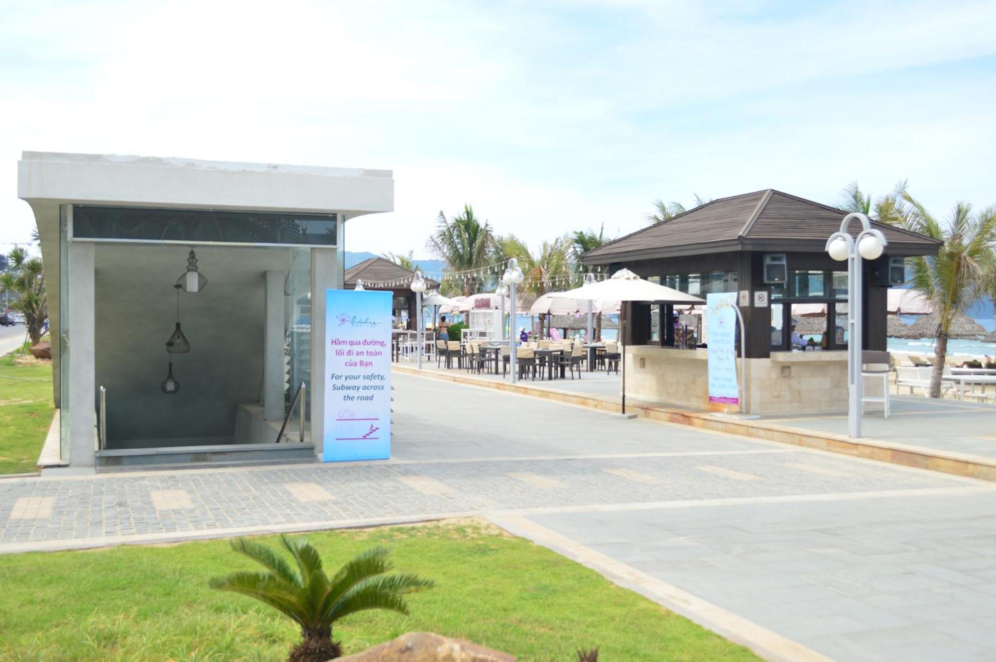 Holiday Beach Hotel Danang Hotel Da Nang