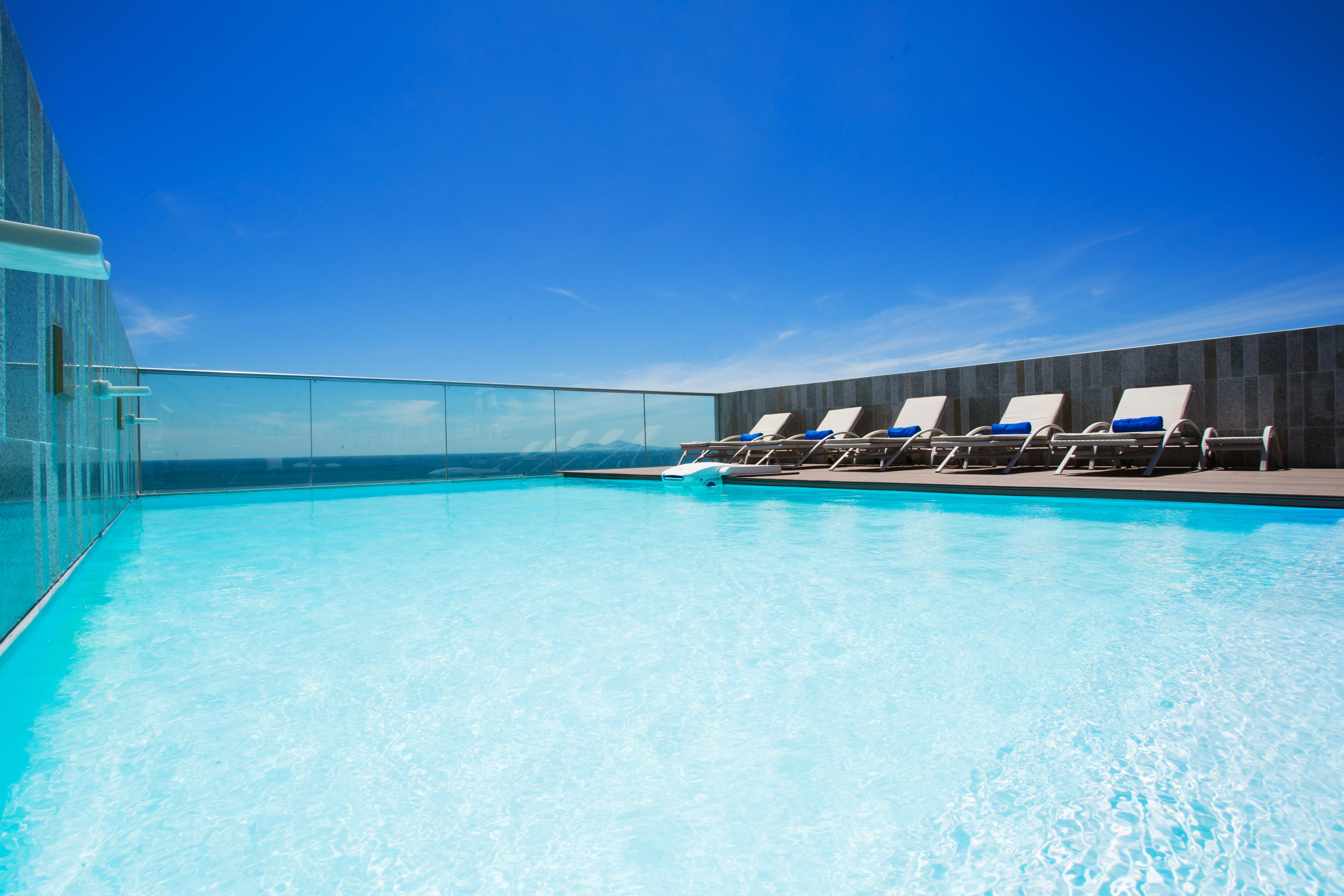 Holiday Beach Hotel Danang Da Nang
